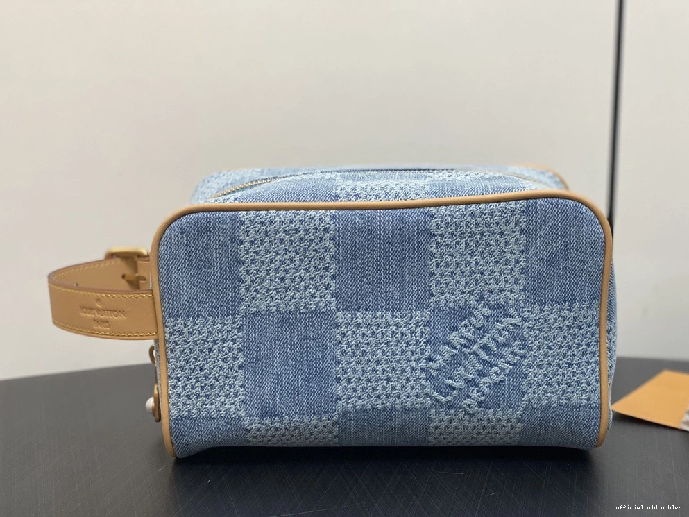 Official oldcobbler VUITTON LOUIS LOCKER KIT DOPP bag-23*13*12CM 0731